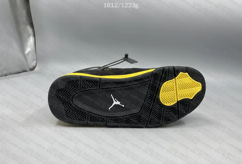 Jordan 4 yellow Thunder 9