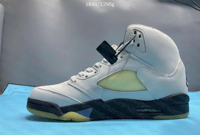 Jordan 5 AMM Photon Dust 3