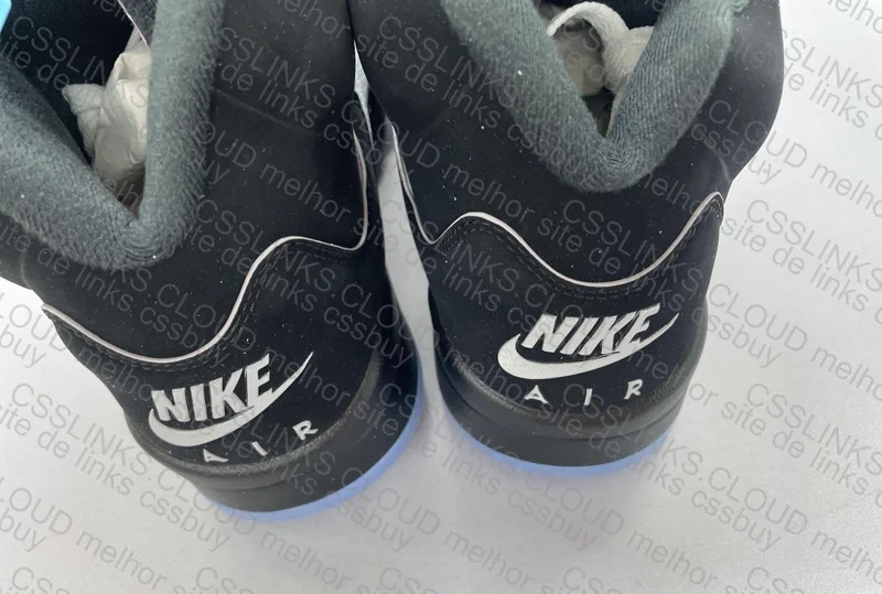 Jordan 5 Black Metalic 3