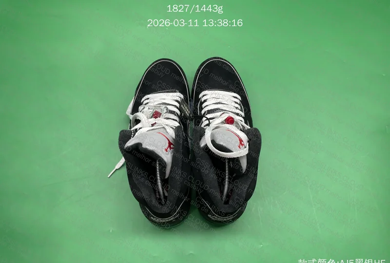 Jordan 5 black metallic 3