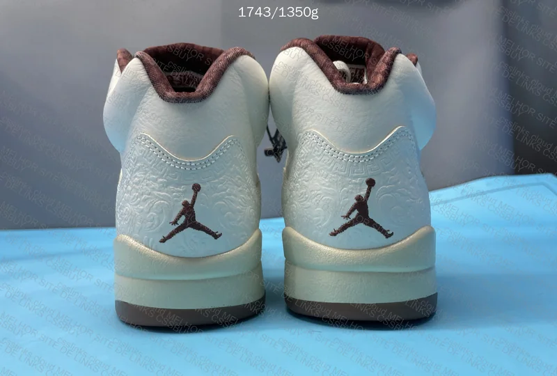 Jordan 5 “ El Grito “ 2