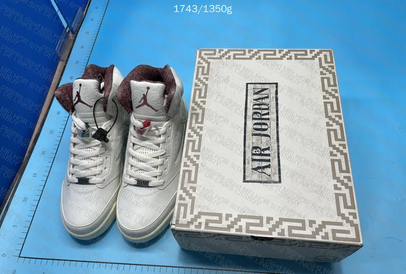 Jordan 5 “ El Grito “ 8