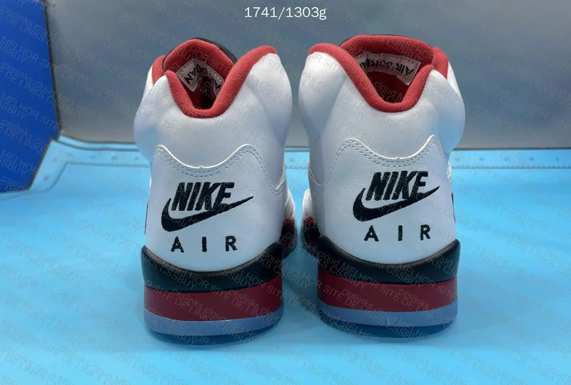 Jordan 5 Fire Red 3
