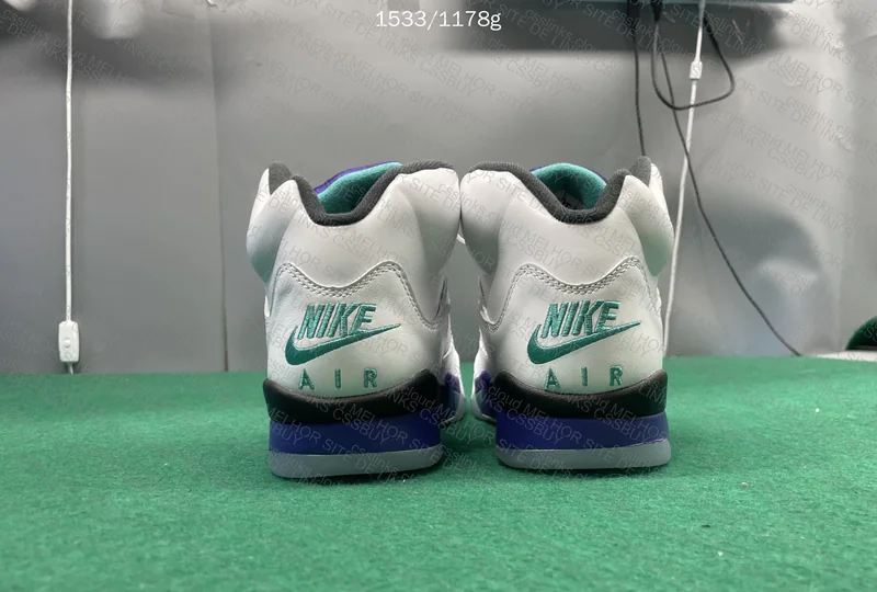 Jordan 5 Grape 3