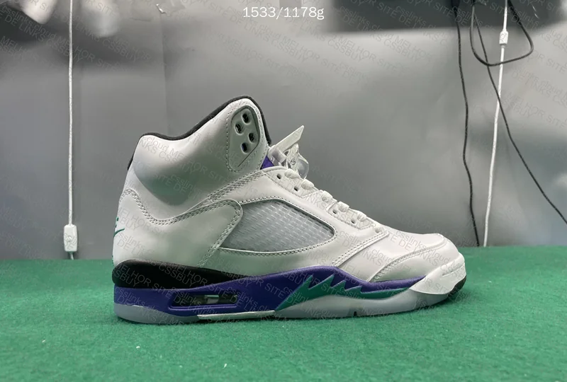 Jordan 5 Grape 4
