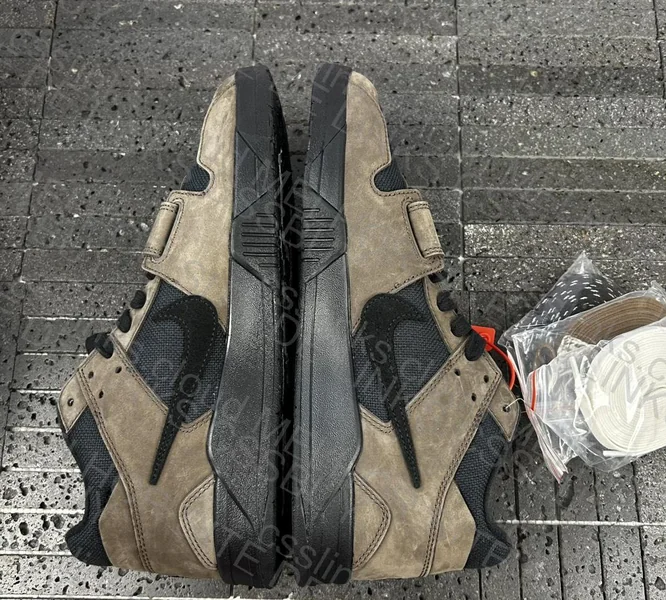 Jordan Jumpman Jack TR Travis Scott Dark Mocha 6