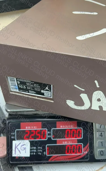 Jordan Jumpman Jack x Travis Scott Sail 10