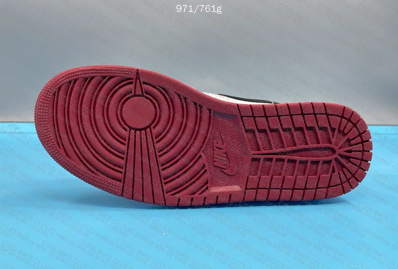 Jordan Low 1 gym red 8