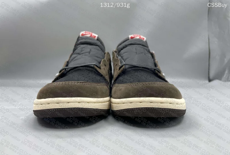 Jordan Low Travis Scott Mocha 2
