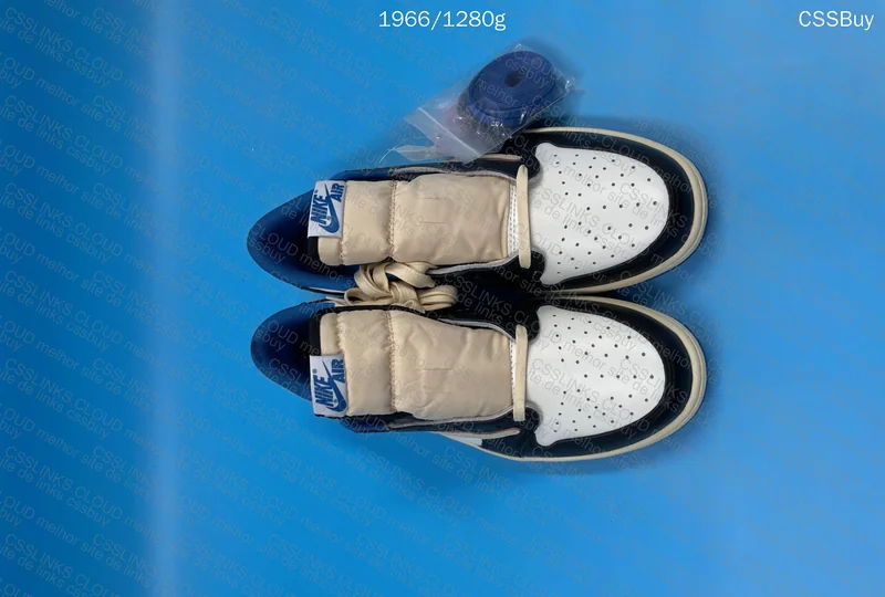 Jordan Low Travis GL?