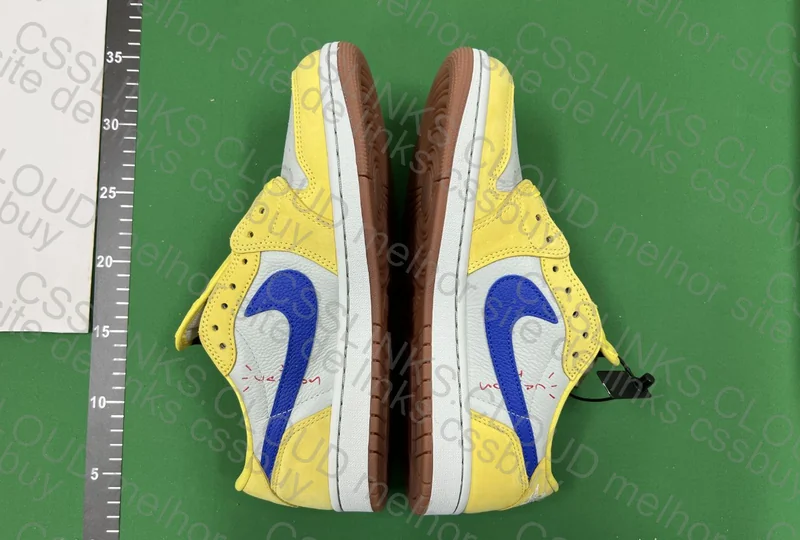 Jordan Low TS Canary - FK 330y 2