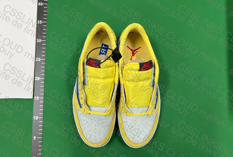 Jordan Low TS Canary - FK 330y 4