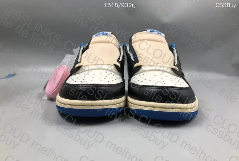 Jordan Low TS x Fragment 4