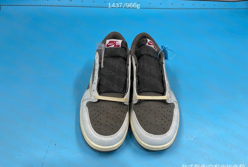 Jordan Reverse Mocha 3