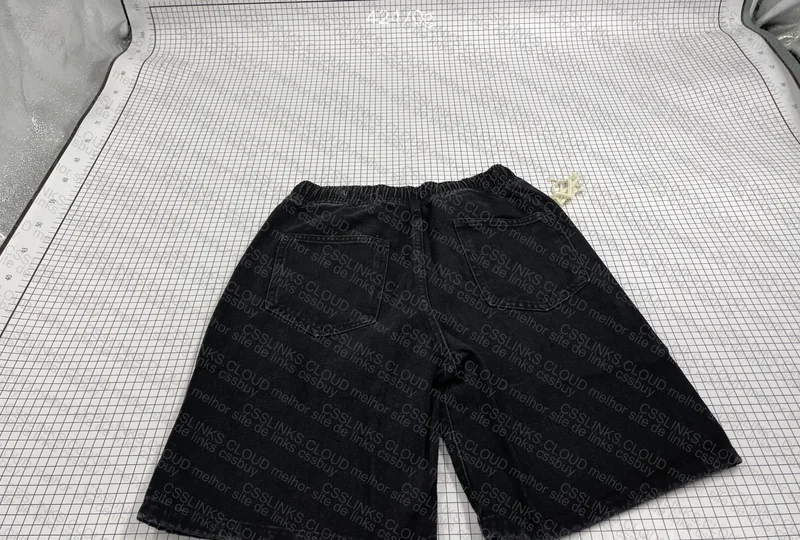 Black Jorts