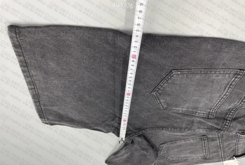 Generic Jorts 6