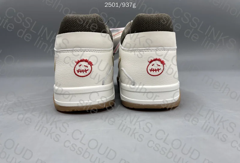 Jumpman Jack Reverse Mocha 2