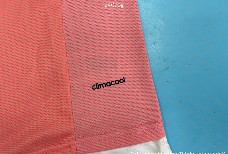 Juventus Retro 2015-2016 4