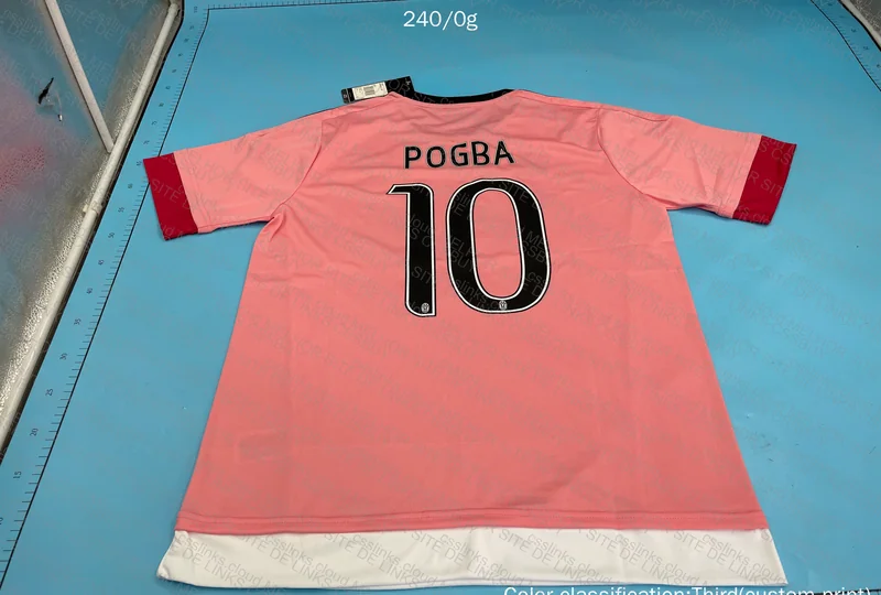 Juventus Retro 2015-2016 6