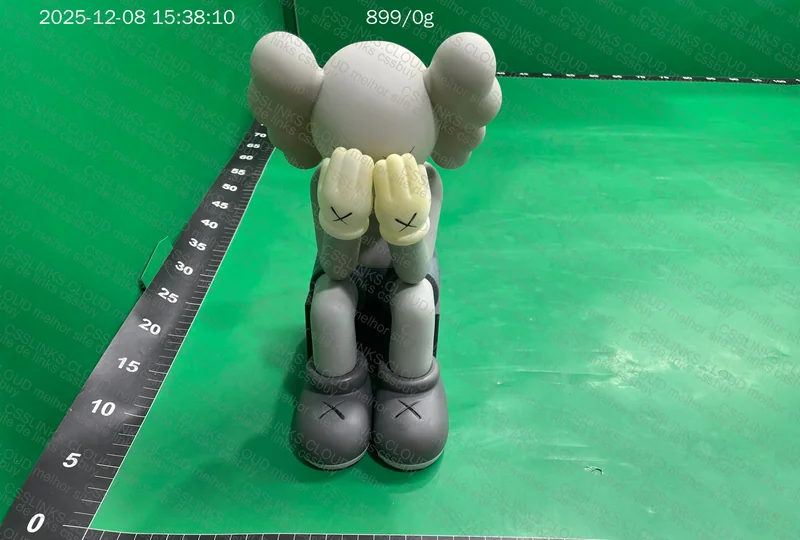 Kaws Blind Box - 1 tonelada