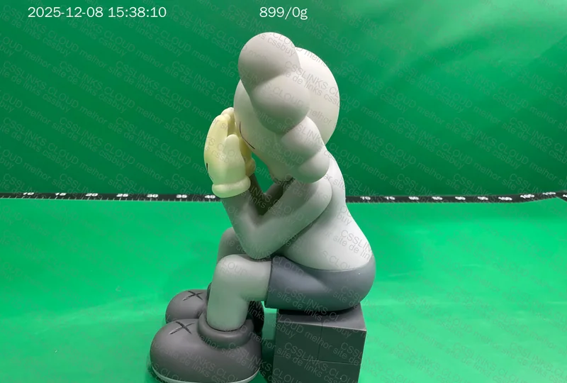 Kaws Blind Box - 1 tonelada 2