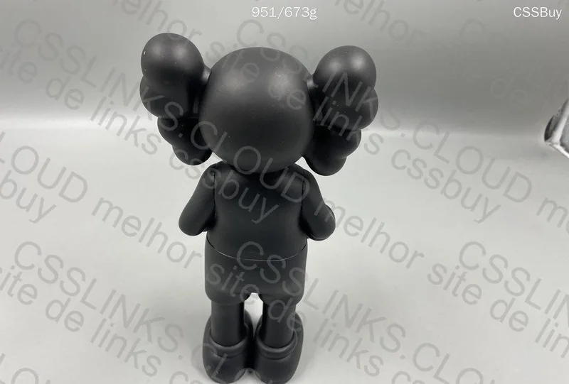 Kaws Counting Envelope 4