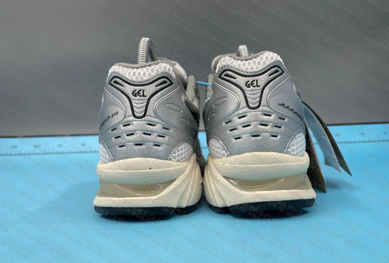 kayano asics 14 silver black 3