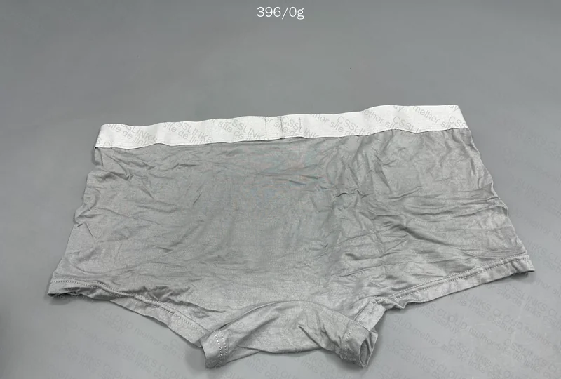 Kit 3 Calvin Klein Underwear and Under Armour Shorts 4