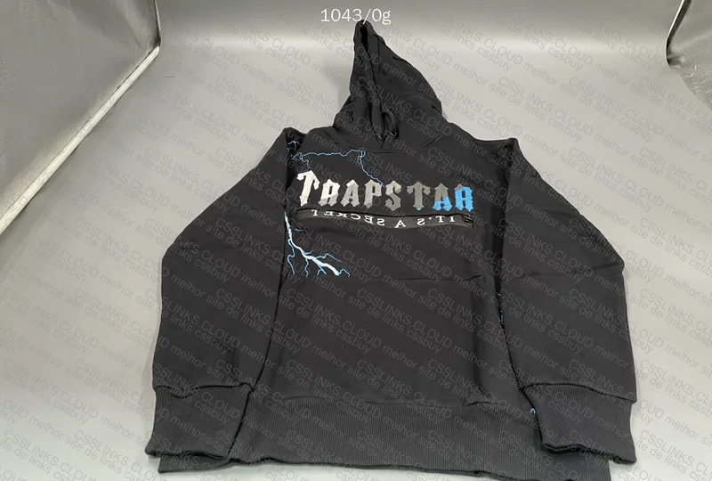 Random GOAT Trapstar Kit 3