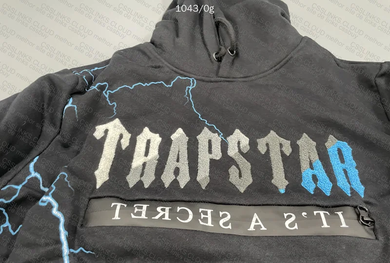 Random GOAT Trapstar Kit 4