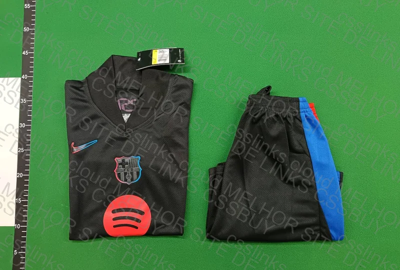 Barcelona Kids Kit 24/25 3