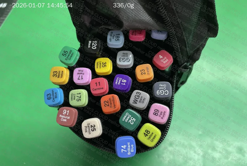 Kit Caneta boobie goods 2