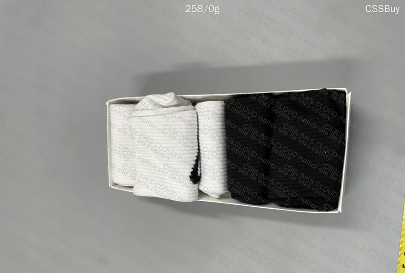 5 Nike Socks Kit 5