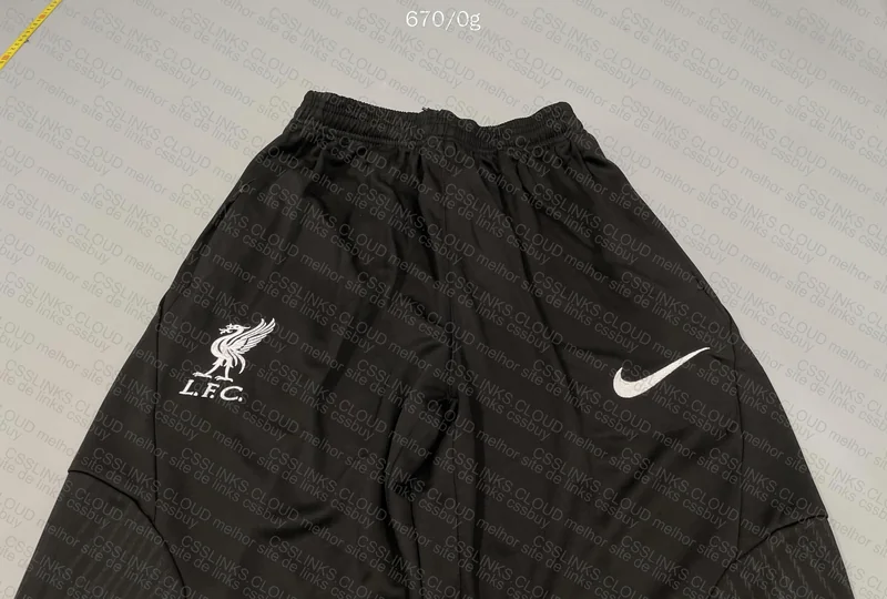 Liverpool Training Kit 7