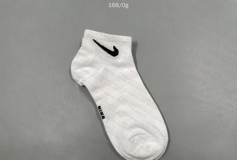 Nike Socks Kit - 5 Socks 4