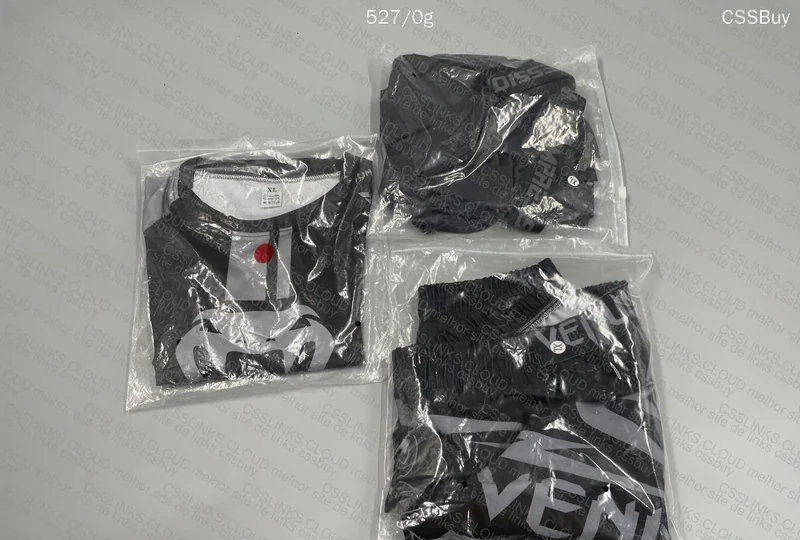 Venum MMA Training Kit | Rashguard + Shorts