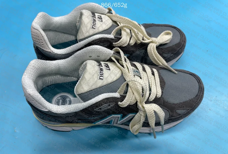 KITH x New Balance 990V3 “CL” M990KS3 9