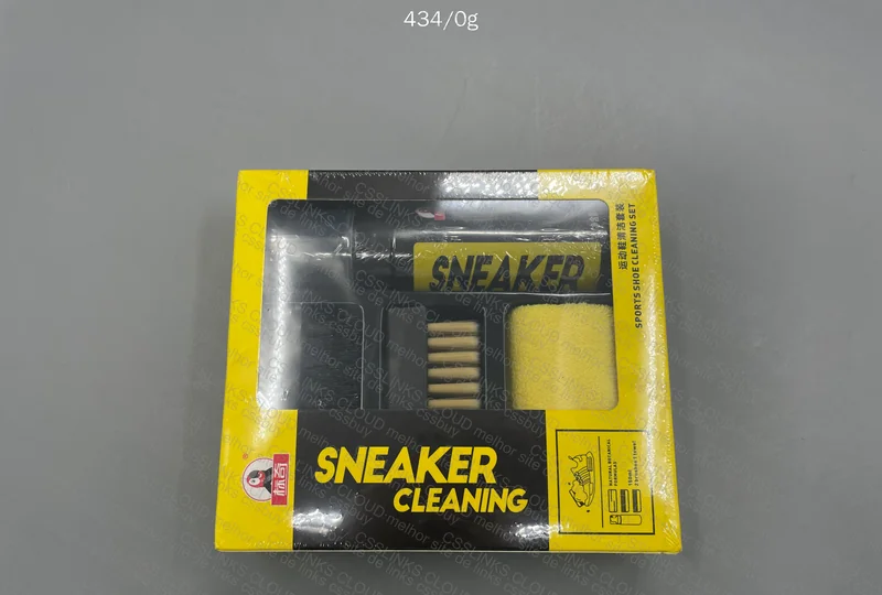 Clean Sneakers Kit 4