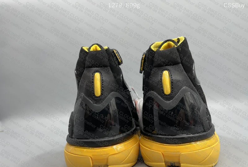 Kobe Nike Air Zoom Huarache 2K4 3