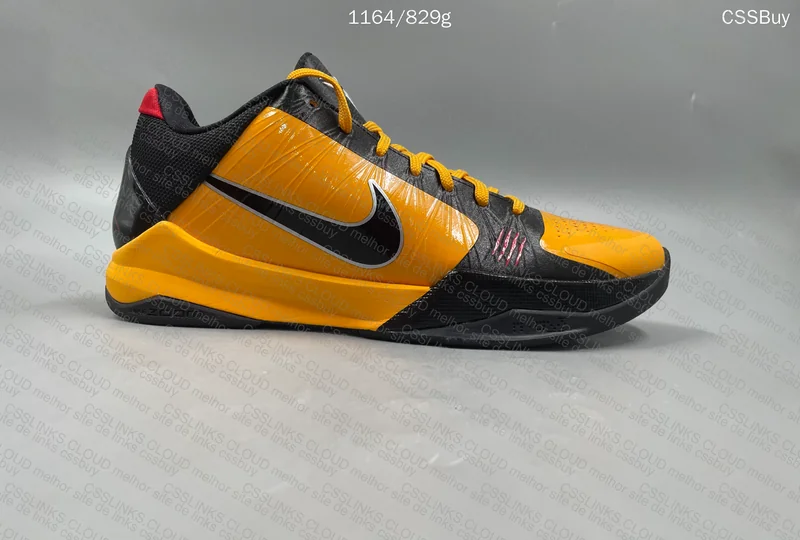 Kobe V, Bruce Lee 4