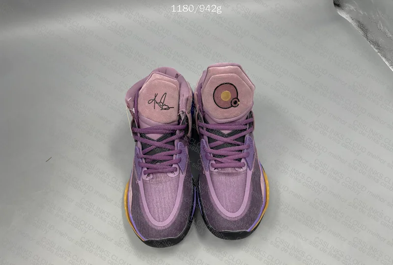 Kyrie 8 Infinity Purple Gold