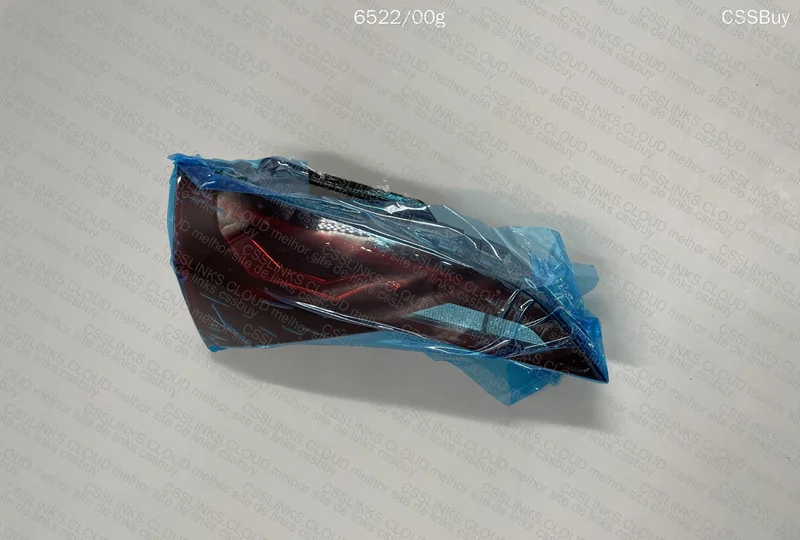 Lanterna traseira Volkswagen Sagitar 22-23 2