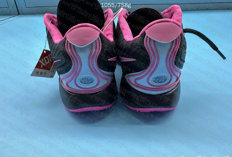 Lebron 21 Black Pink 2