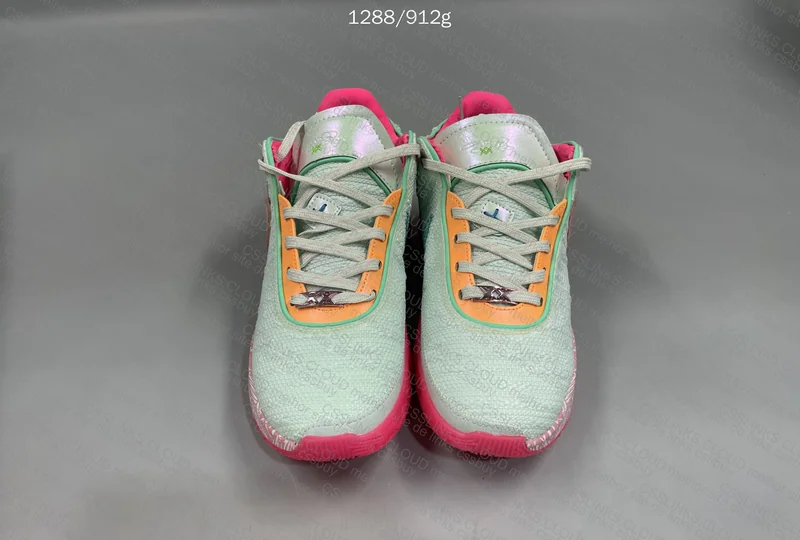 LeBron XX “Time Machine” 2