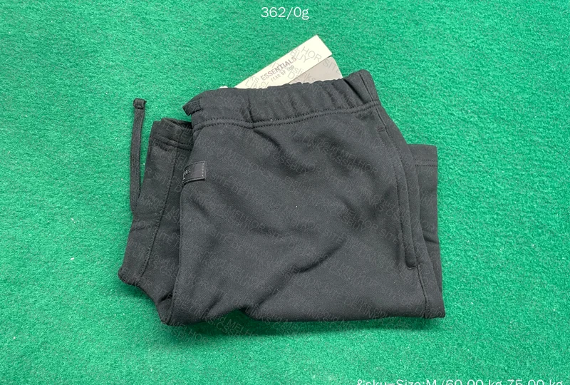 Legit Check FOG Essentials Short 4
