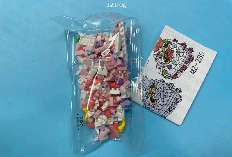 Lego Cupcake - 1490 Pieces