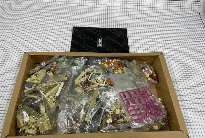 Lego Harry Potter (Hogwarts Astronomy Tower) 2