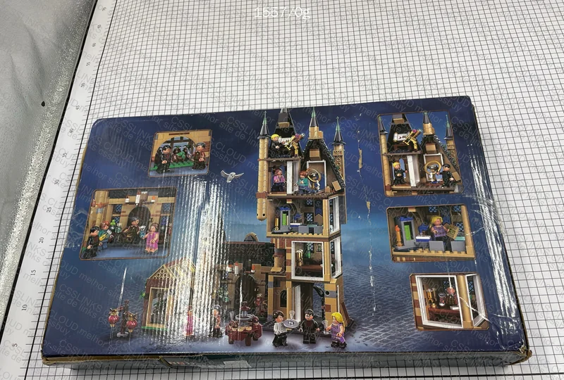 Lego Harry Potter (Hogwarts Astronomy Tower) 3