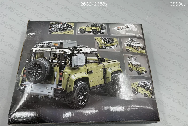 Lego Land Rover Defender 4
