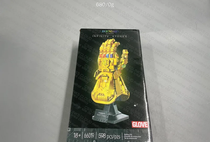 Thanos Gauntlet LEGO 5